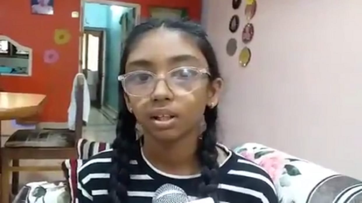 chhattisgarh 12 year old girl stopped miscreants from entering house