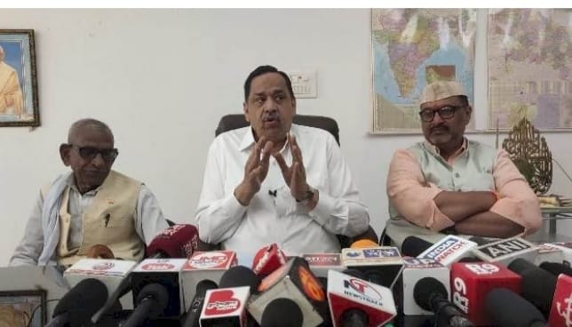 Banda: BJP leaders are shocked by Rahul's visit to India: Naseemuddin
