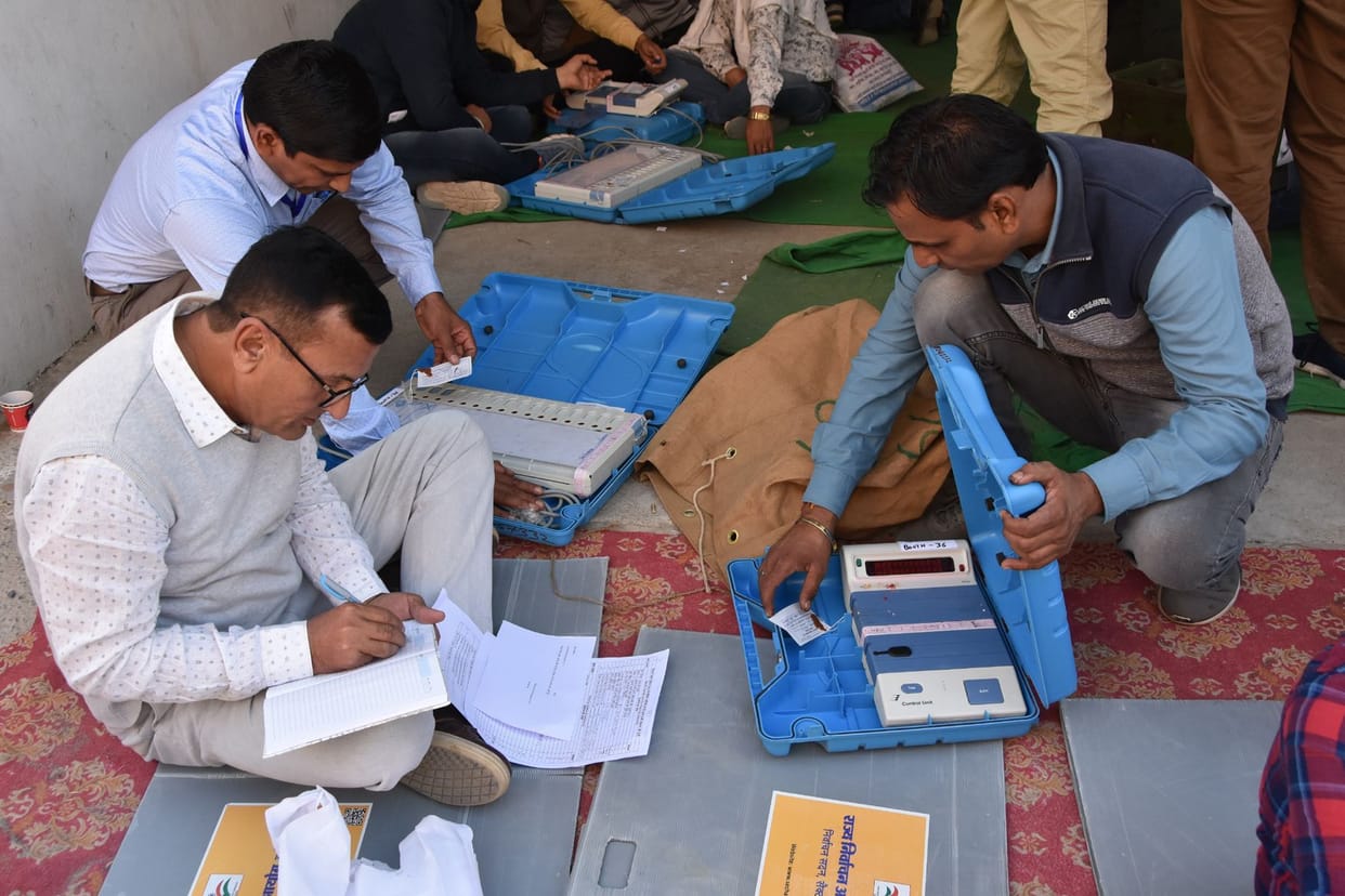 Today, it is the turn of the voters, the village government will choose