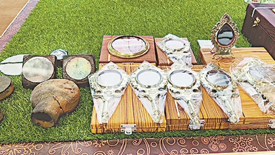 Indian Trade Fare Aranmula mirror making 14th generation since thousand years