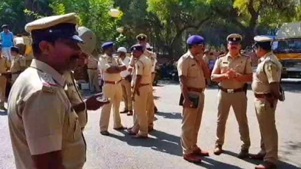 Karnataka Students Allegedly Asked To Perform Namaz, School Apologises