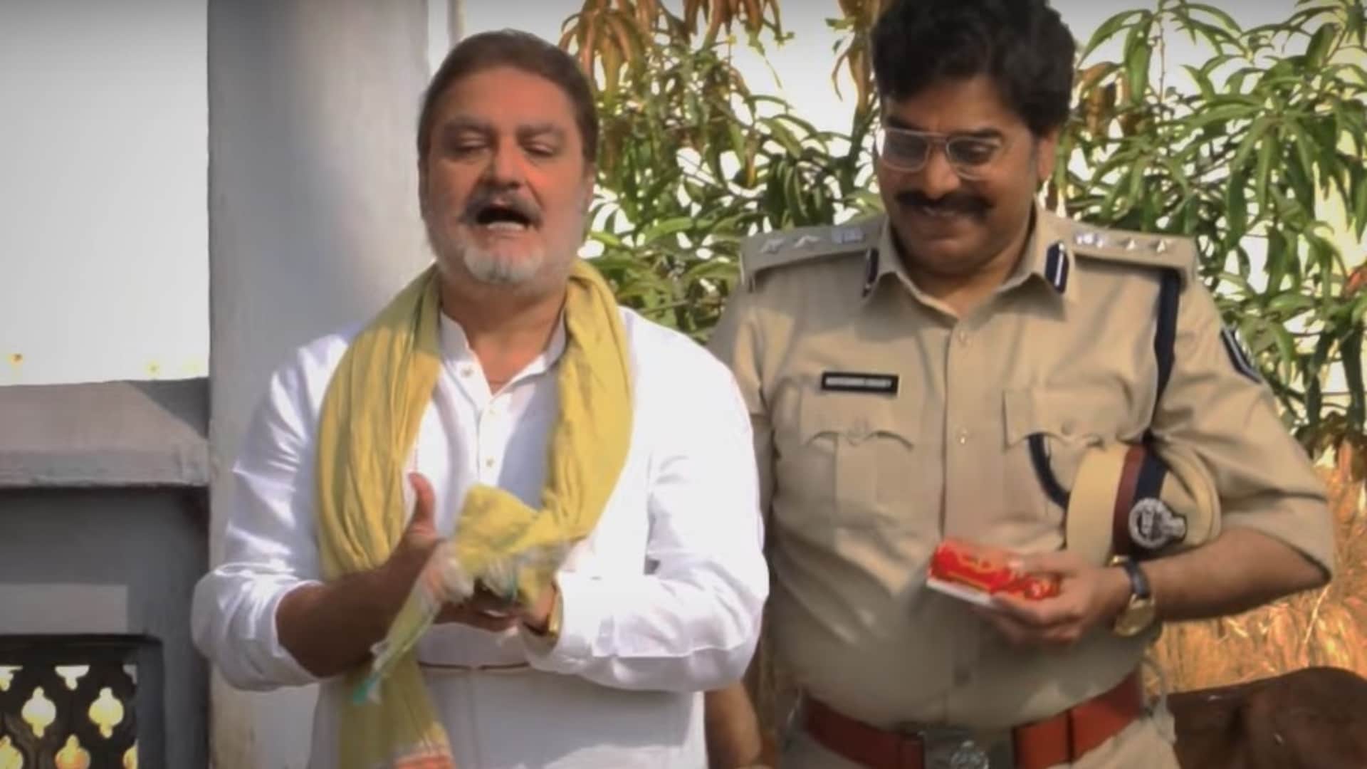 Khakee The Bihar Chapter Neeraj Pandey narrated the story of film watch EXCLUSIVE interview at 9 pm