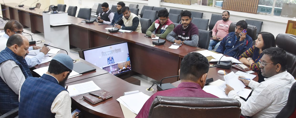 Serious efforts should be made to give the benefits of the scheme to the beneficiaries: ADC