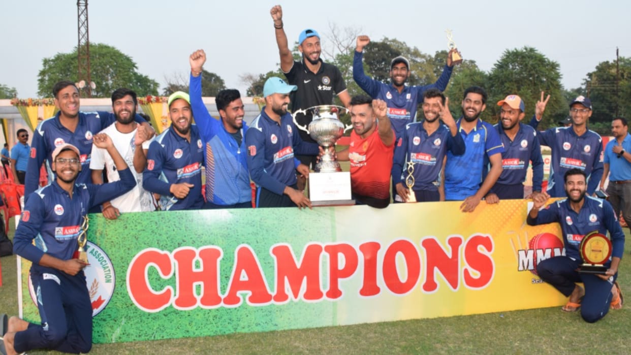 Meerut: Meerut became champion in state level T20 cricket by defeating Moradabad by 5 wickets