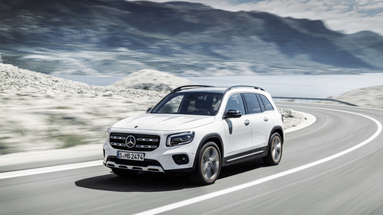 Mercedes Benz luxury SUV GLB deails and variant information reveled before launch
