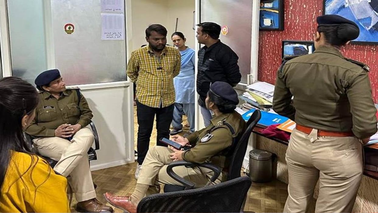 girls used to make friends on call and used to deposit money in their accounts, police raided the call center