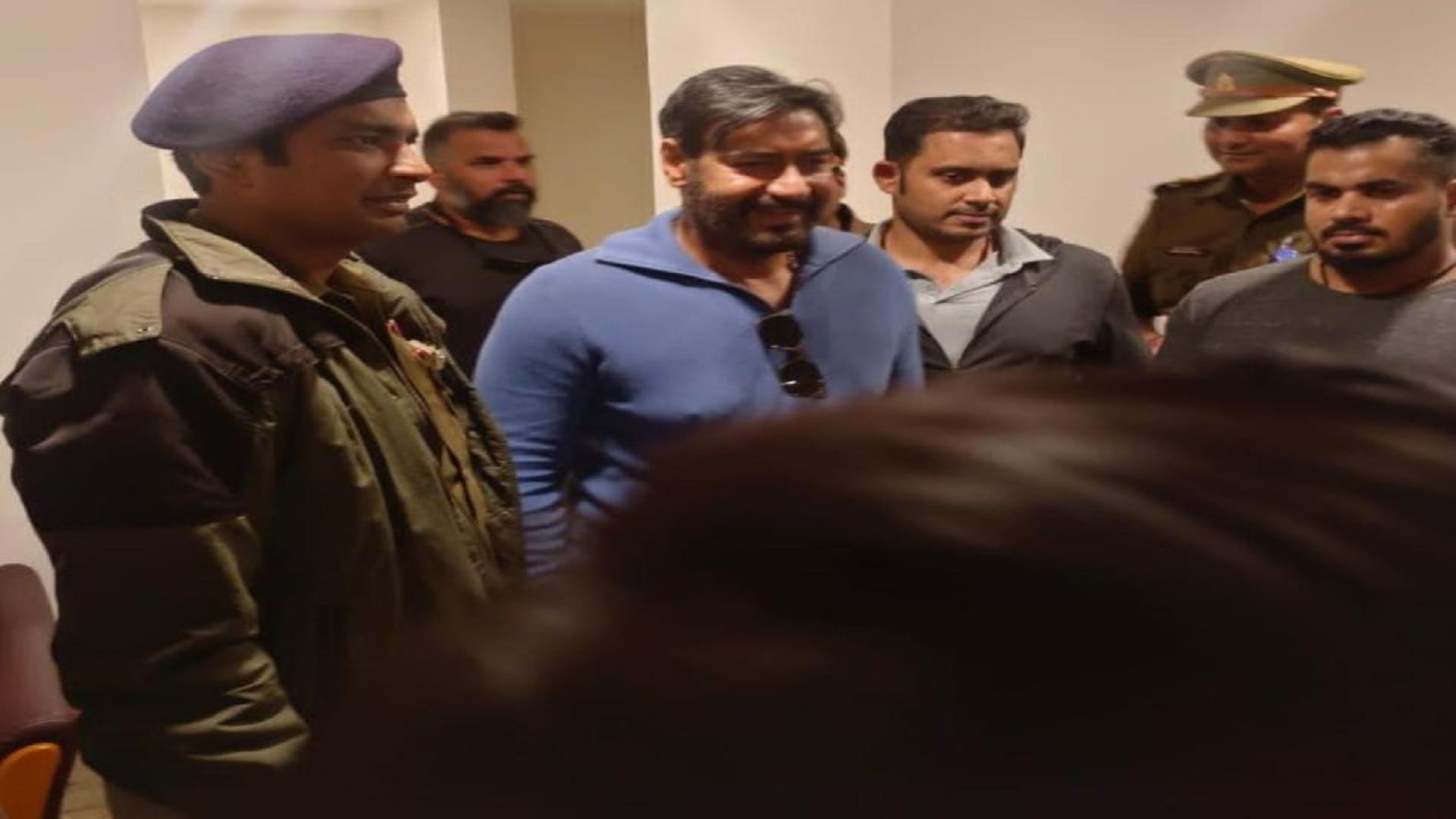 photos Cap and blue sweater surrounded by security personnel, appeared in this style in ajay devgan