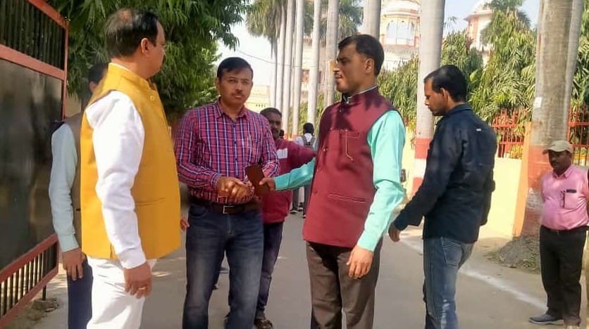 Two outsiders caught during search in TD College