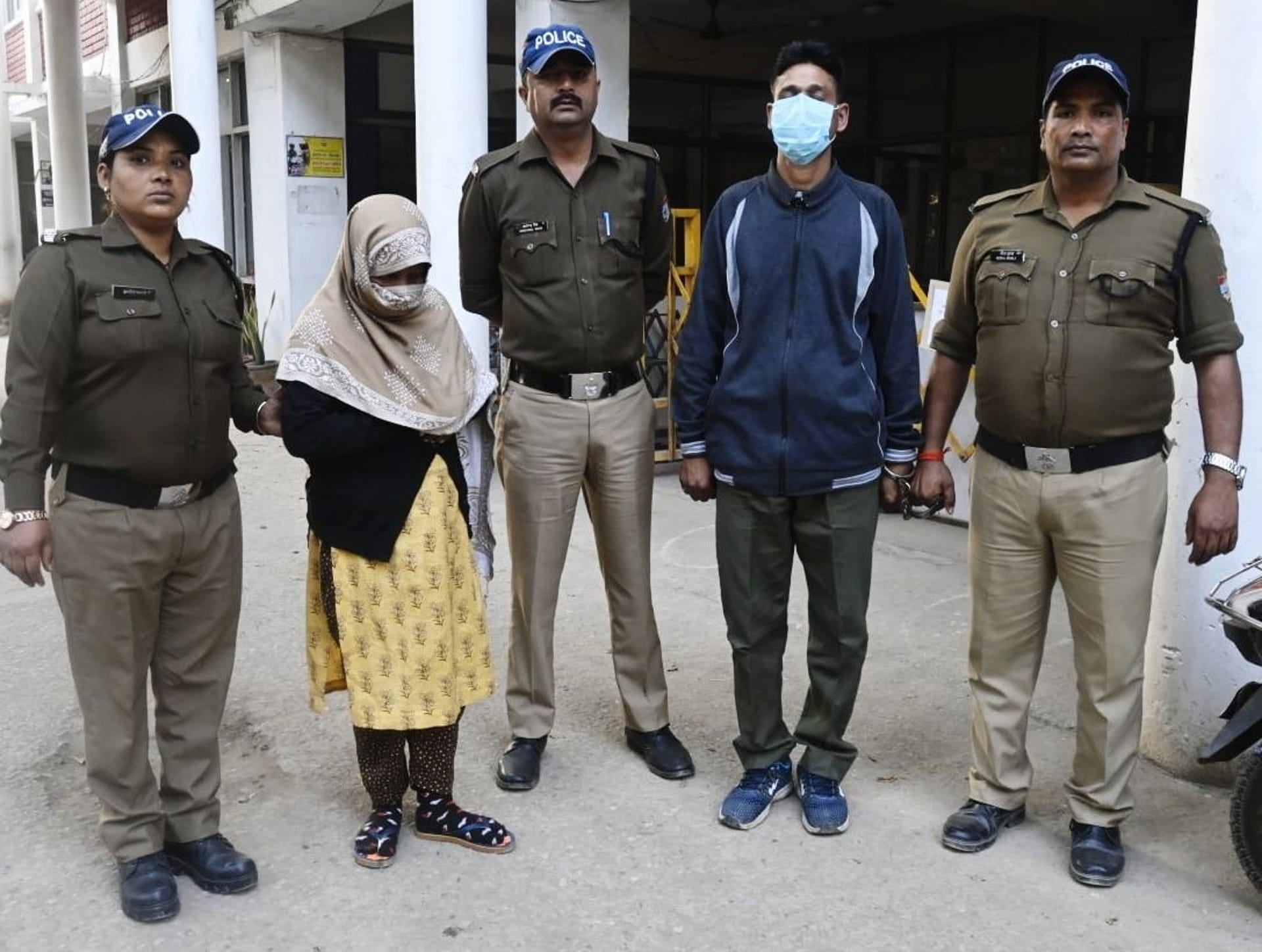 Crime Divorced wife kills meat trader with lover for greed of property Dehradun Uttarakhand news in hindi
