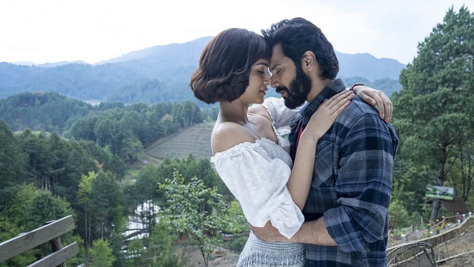 Kriti sanon Prabhas Dating Rumours: Actress Said Bhediya Actor Varun Dhawan pulled her leg this is baseless