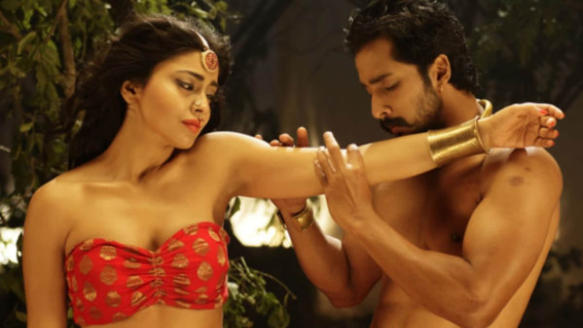 South Bold Movies Top 5 films Gurudu Chandra which have more intimate scenes than bollywood broke all records
