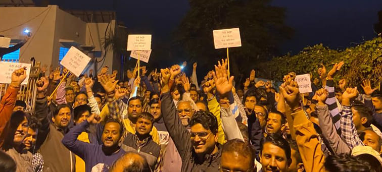 Demonstration at Chief Engineer's office regarding demands