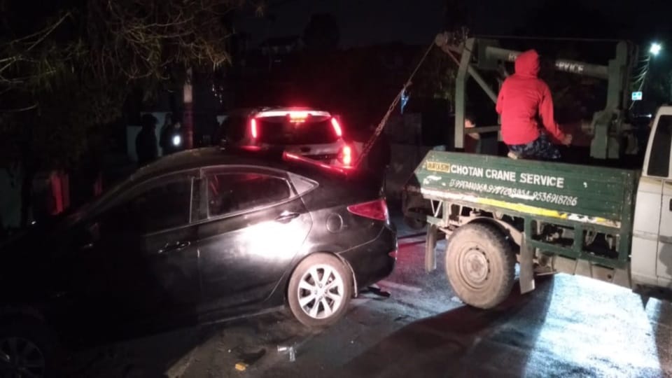 Dehradun Accident News: speeding car collision into  former MLA Champion SUV