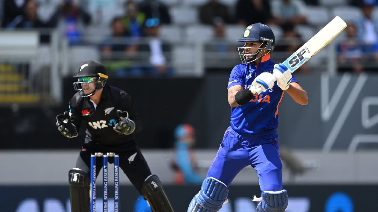 IND vs NZ Ravi Shastri Praises Shikhar Dhawan says he is not praised much because of Rohit and Kohli