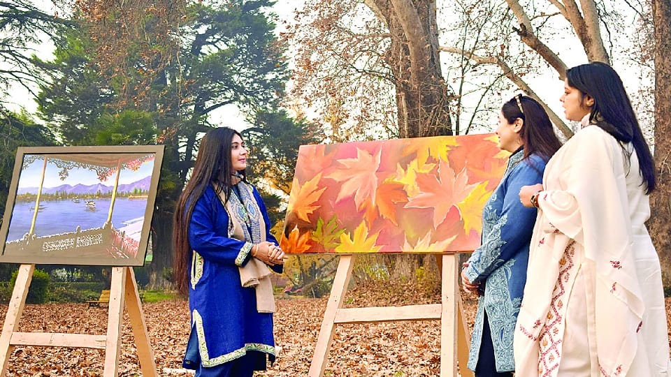 National artist Deepa Soni three-day painting exhibition in Srinagar