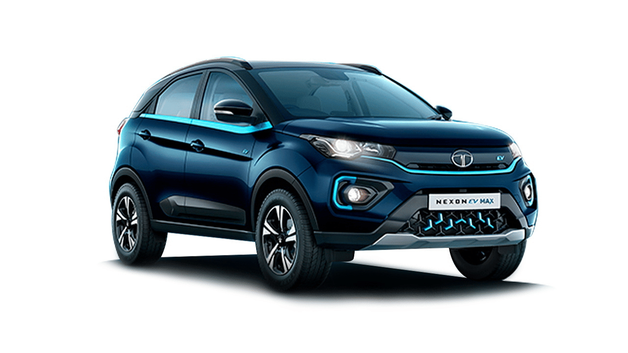 these cars available with petrol, diesel, cng and EV options tata mahindra citroen are included