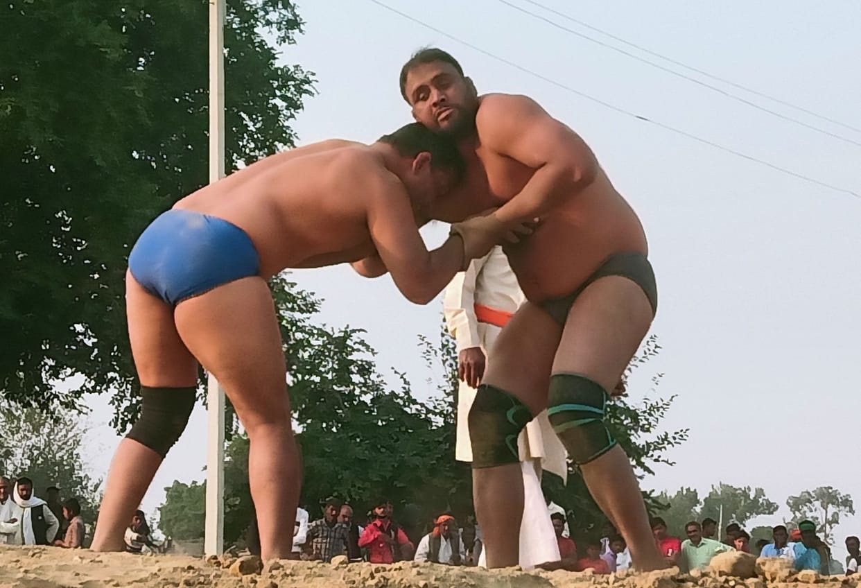 The most exciting was the wrestling of Rajesh of Semra and Asif of Delhi