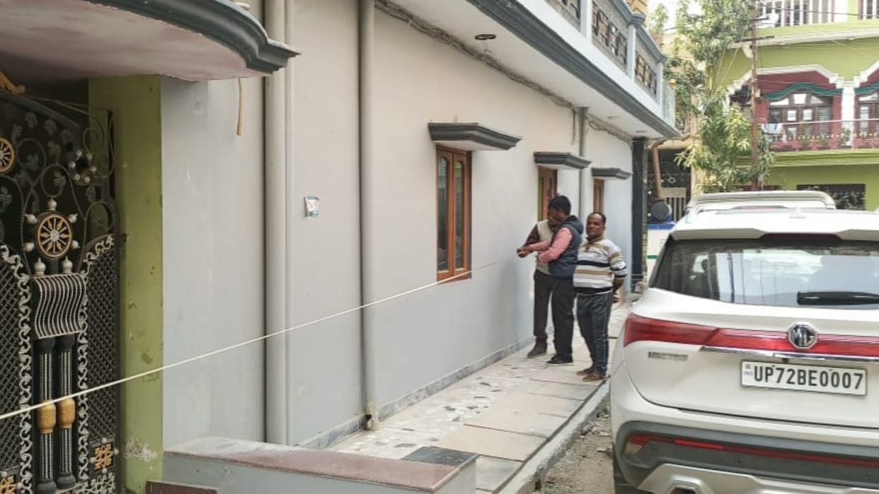 Team investigated the properties of gayatri Prajapati.