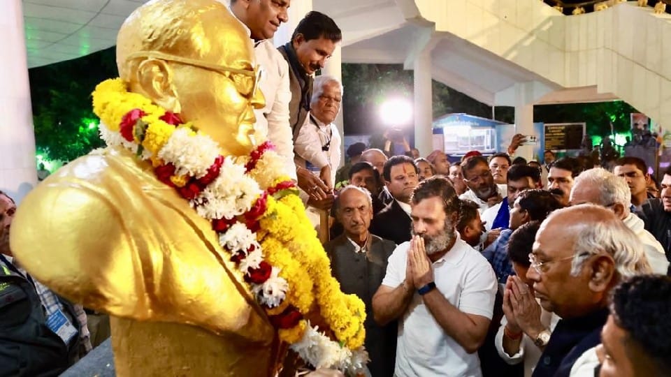 Bharat Jodo Yatra: Rahul Gandhi's big attack on RSS