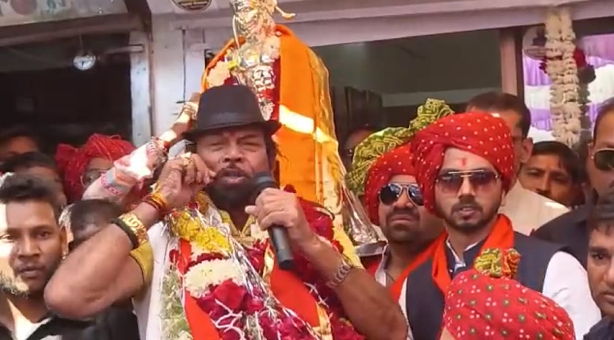 Gujarat Election: seat which was left by PM Modi, where now rebels become tension for BJP