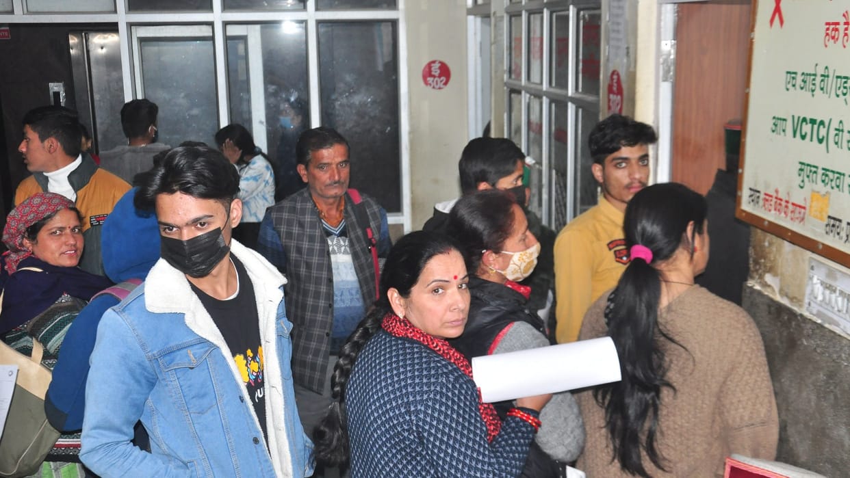 shimla news: medicines not available in IGMC hospital for heart patients