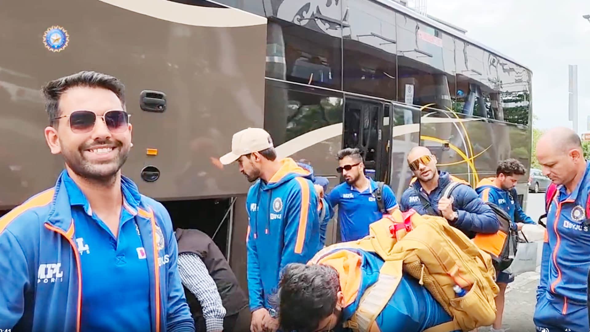 Team India reached Hamilton for 2nd ODI against New Zealand, Arshdeep Singh seen doing Bhangra, Sanju Samson