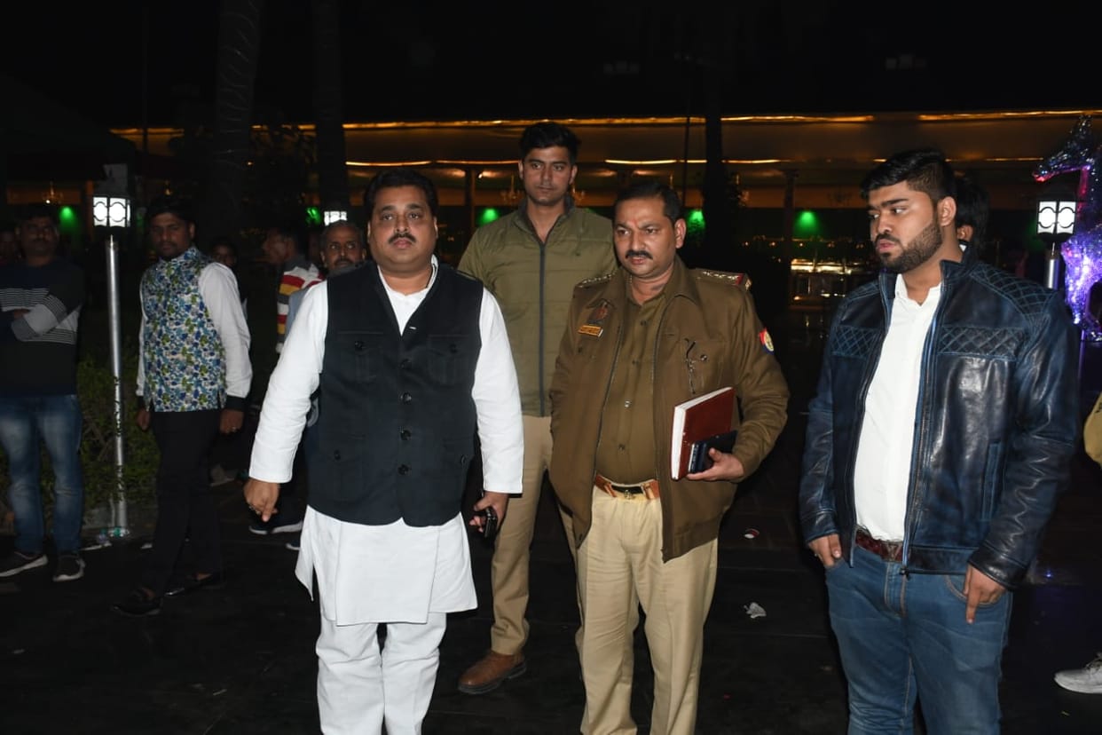 Bouncer dies after being shot in Harsh firing at BJP leaders brothers wedding in Kanpur