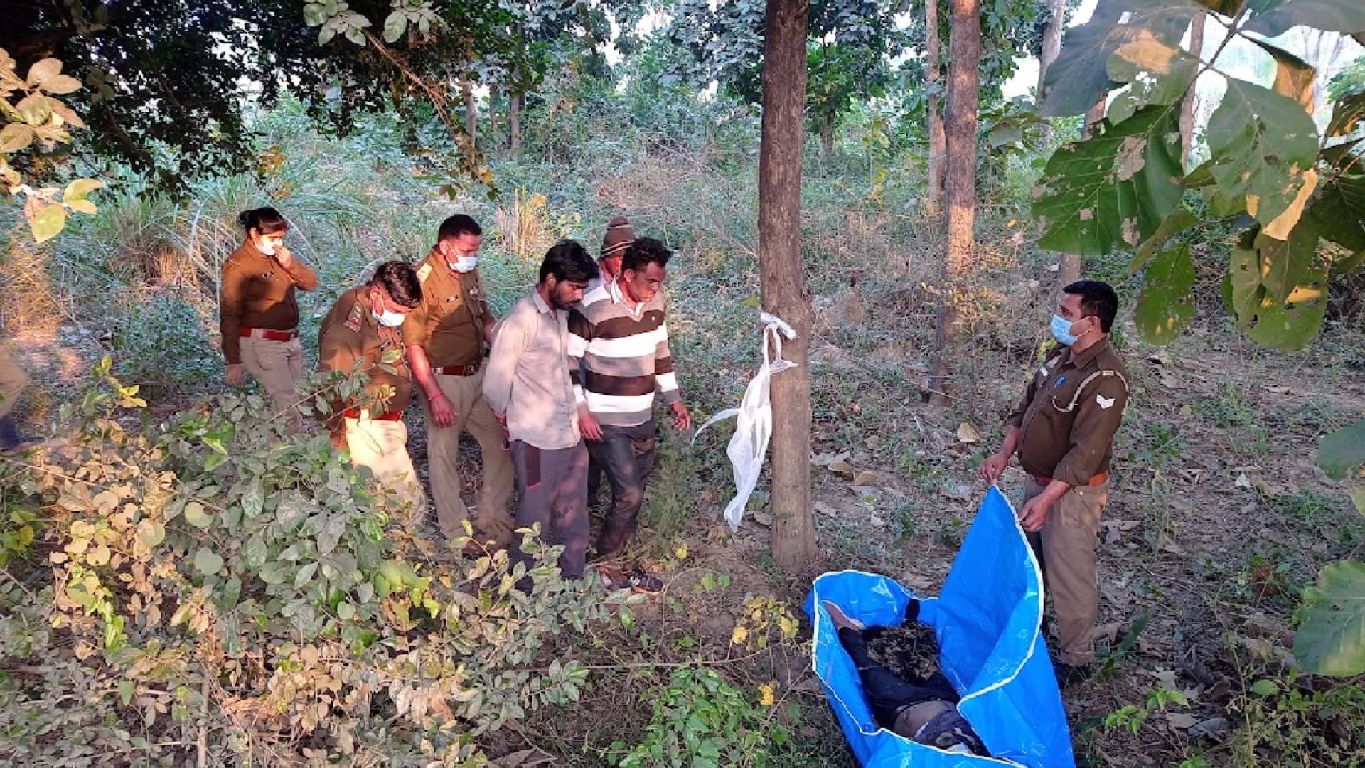 Murder in Meerut: youth shot himself injurd after killing his girlfriend for not accepting marrige proposol