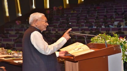 मुख्यमंत्री नीतीश कुमार