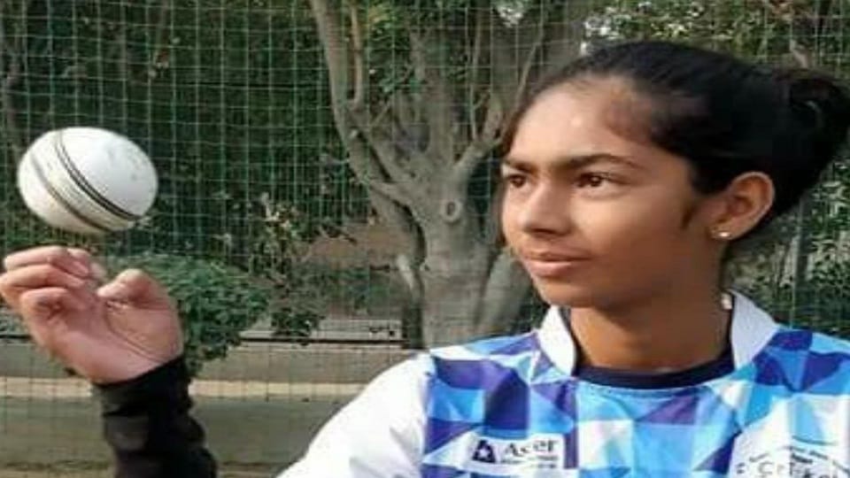 16-Year-Old Parshavi Chopra from Greater Noida Selected for Indian U-19 Women Cricket Team
