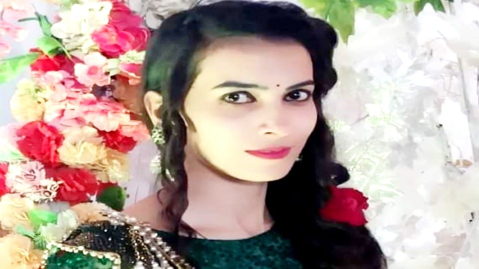 Brother killed sister in property dispute in Agra
