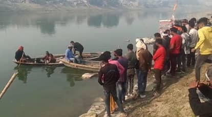 When she jumped into the river, Salim also jumped: In Samastipur, dead body of a youth was found from river