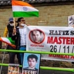पाकिस्तानी वाणिज्य दूतावास के बाहर प्रदर्शन