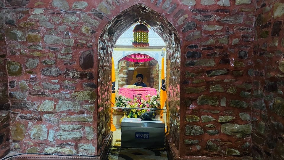 Guru Teg Bahadur stayed for nine days in Gurdwara Guru ka Taal