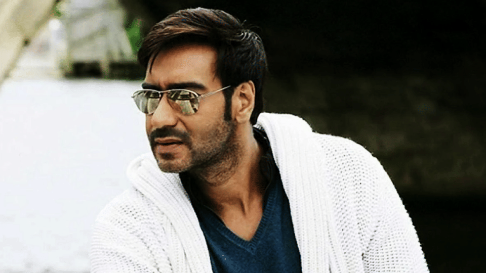 Ajay devgn wants to remake of his debut film phool aur kaante drishyam 2 actor will recreate the iconic pose