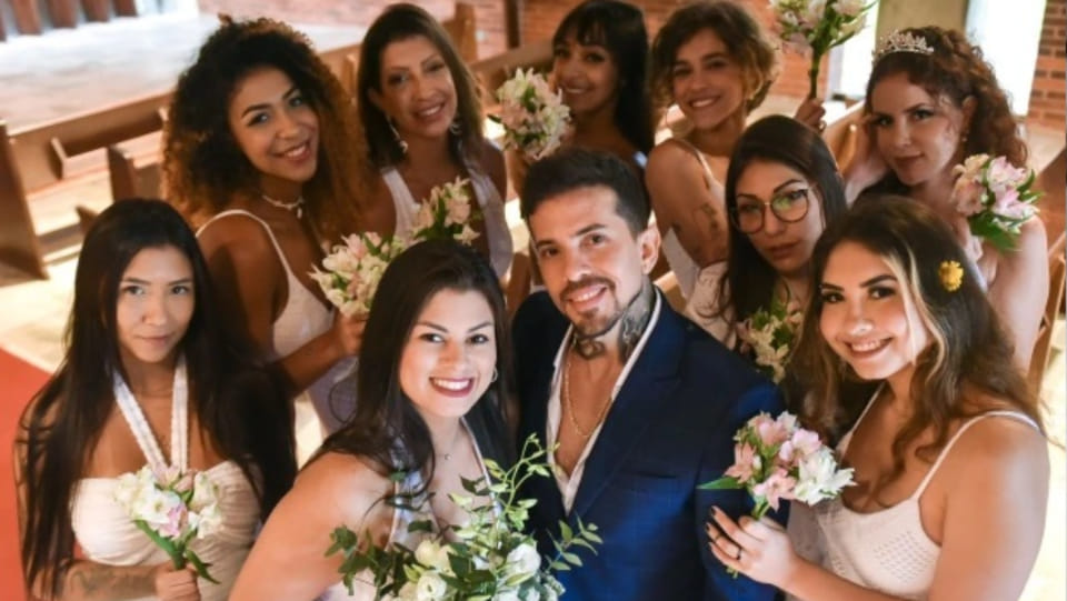 Brazil Man Arthur O Urso  With Eight Wives Gave Divorce To Four Wife is now looking for New Partner