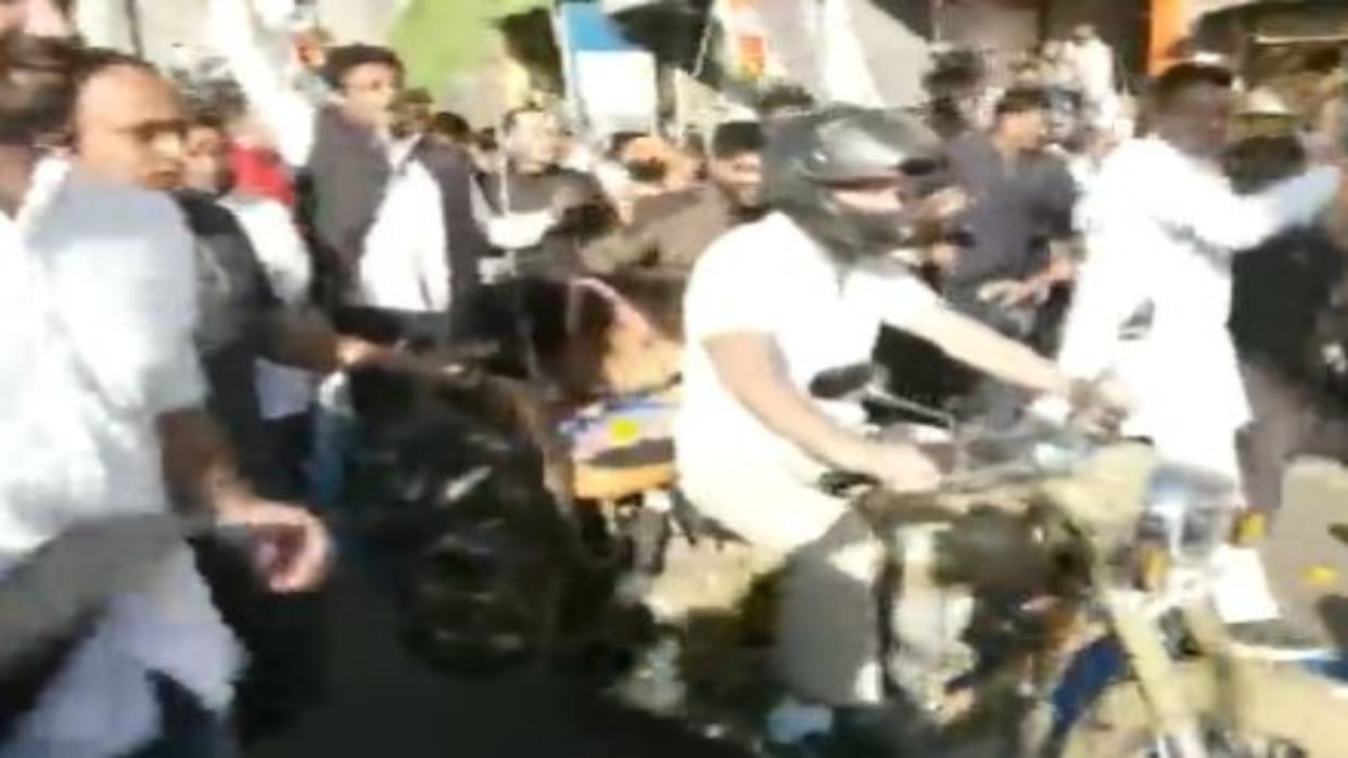Bharat Jodo Yatra Rahul Gandhi rides bike in Mhow Madhya Pradesh watch video