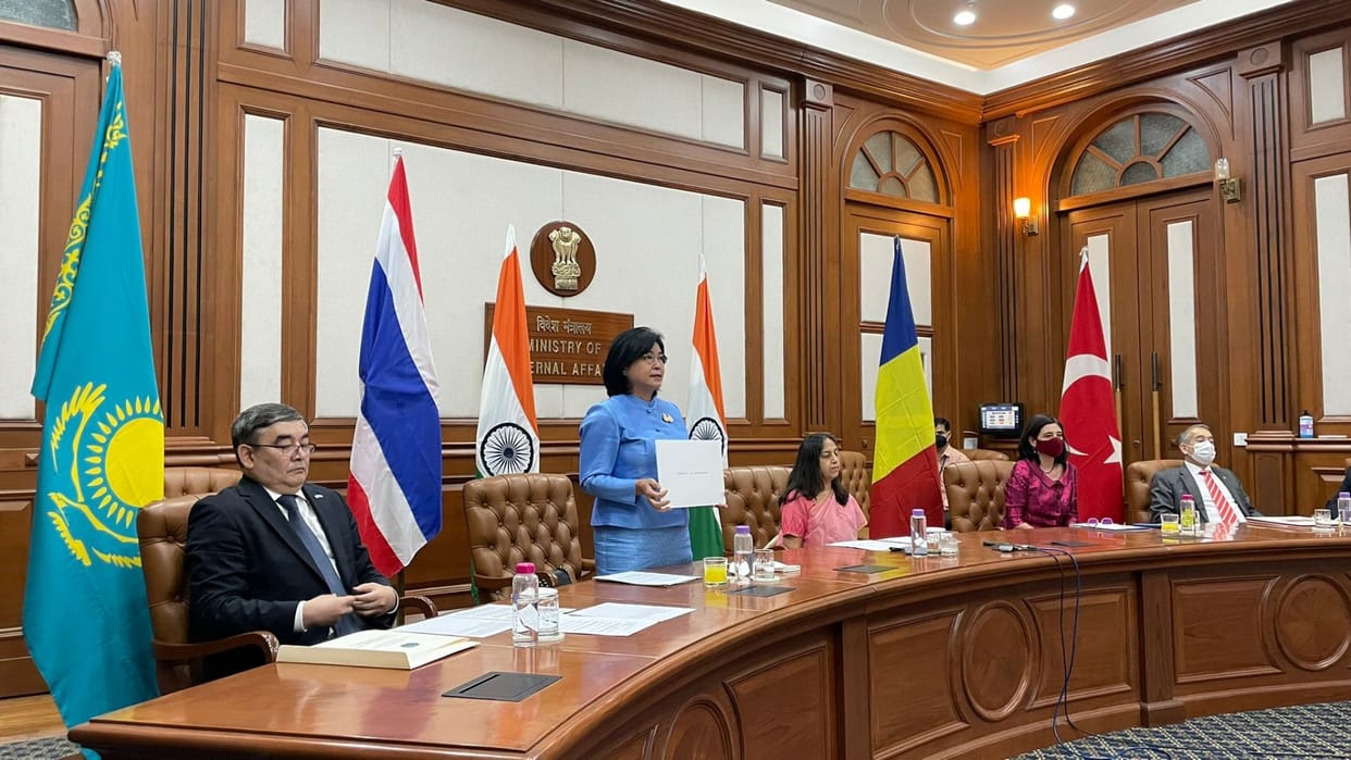 Thailand advises Indians to obtain visas from embassy or consulate to avoid long queues