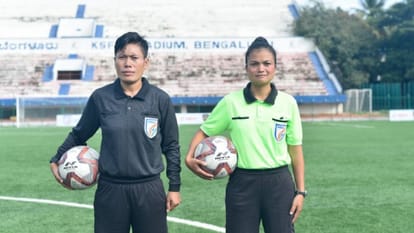 Football Referee work is more difficult than players How to become a referee in India