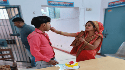 couple cut the cake in the police station On first anniversary of marriage in mainpuri