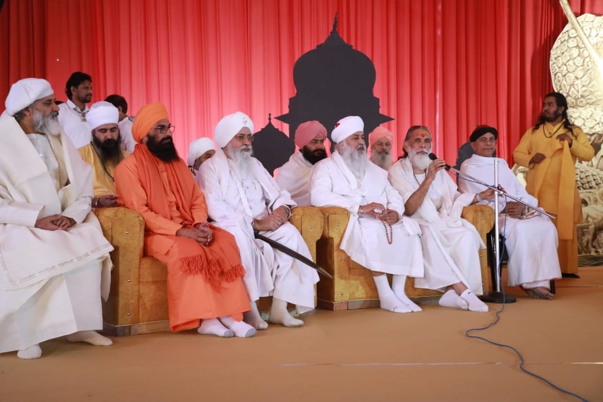 Equal importance of knowledge, devotion and karma yoga in Kalyug: Murari Bapu, Kurukshetra