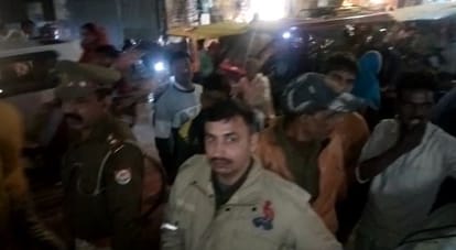 SO's misbehavior with BJP leader: two policemen suspended, ruckus during passing of deputy CM's fleet