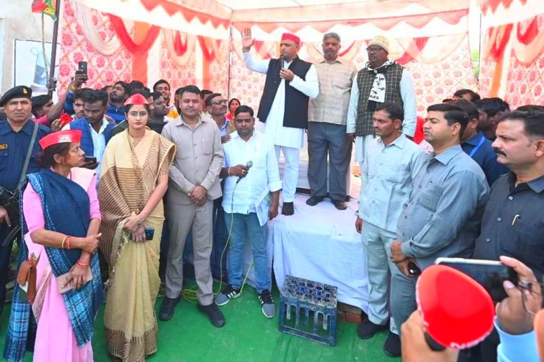 akhilesh yadav kurawali