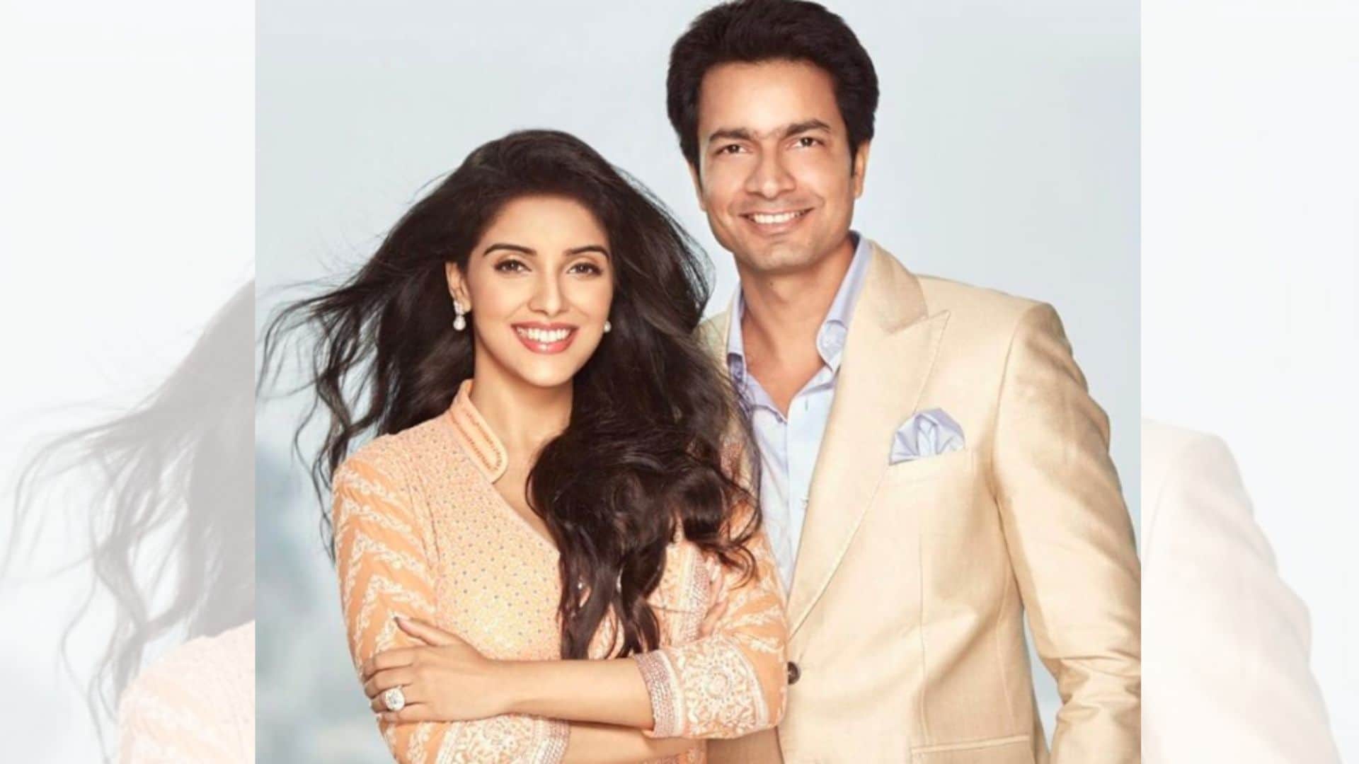 bollywood actresses expensive engagement rings asin priyanka chopra kareena kapoor anushka sharma shilpa
