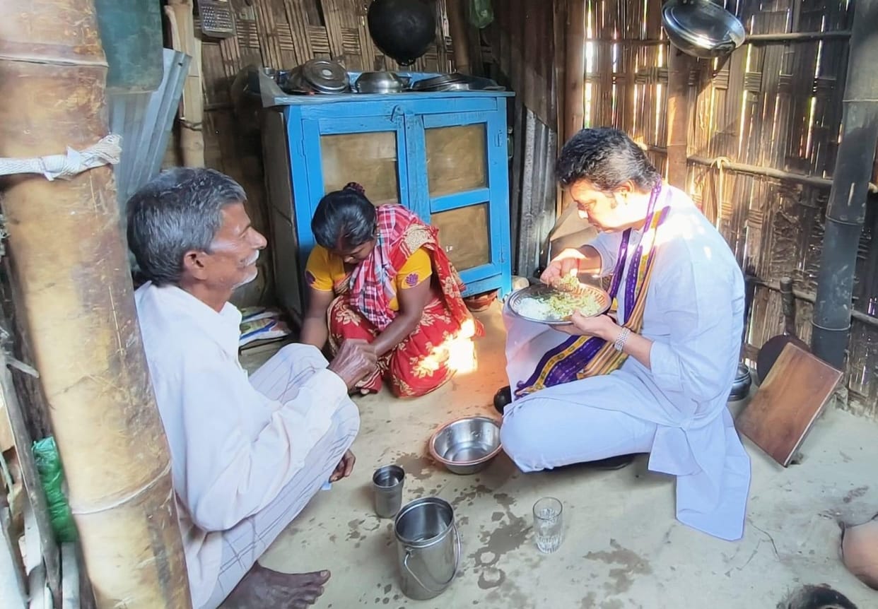 Biplab Deb had eaten food at rickshaw puller house