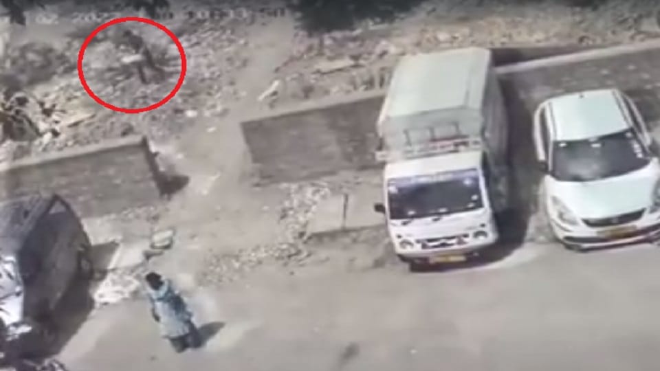 Anjan Das Murder Case Delhi pandav nagar Poonam and Deepak went to see the dead body thrice