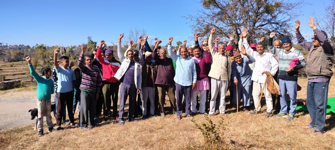 Slogans raised for development, not district jail