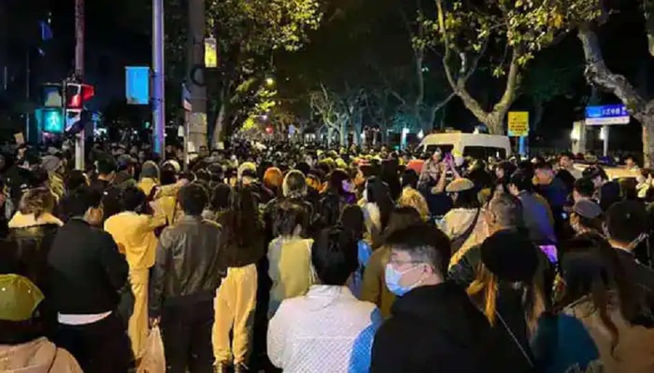 United States officials China Xi Jinping unwilling to accept vaccines despite protests news in hindi