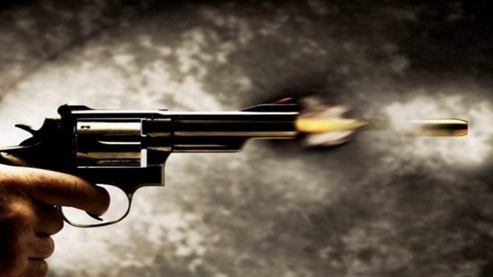 Haridwar Crime News: encounter between police and chain Snatcher miscreants