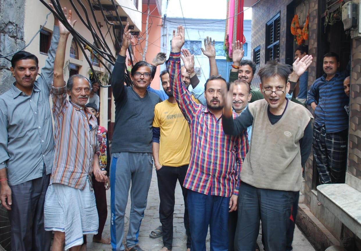 Hathras: Fear of untoward incident due to dilapidated pillars-dangling wires, demonstrated